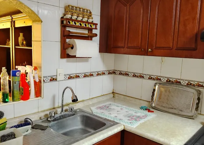 Casa Sola Con 1 Estacionamiento Privado Mexico City